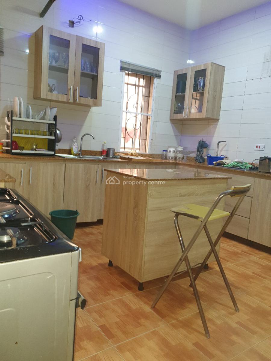 Spacious Shared Apartment, Silver Spring Estate Agungi, Lekki, Lagos, House for Rent