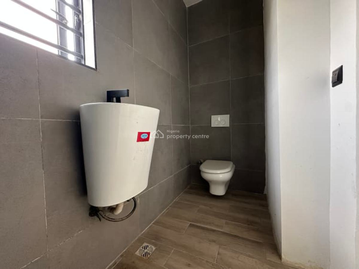 Well Finished 2 Bedroom Apartment, Idado Estate, Agungi, Lekki, Lagos, Flat / Apartment for Sale