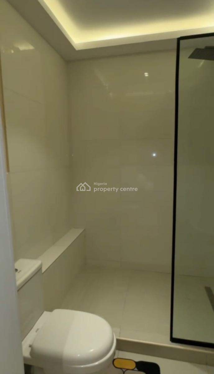 Fully Furnished & Serviced Miniflat, Ikate Elegushi, Lekki, Lagos, Mini Flat (room and Parlour) for Rent