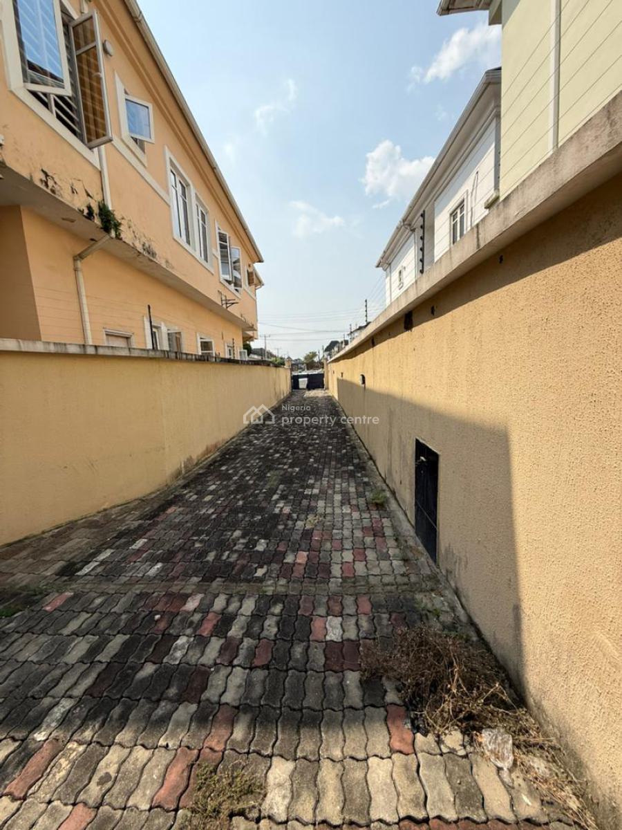 Luxury 4 Bedroom Duplex with Bq, Chevron Lekki Lagos, Lekki Phase 2, Lekki, Lagos, Detached Duplex for Rent