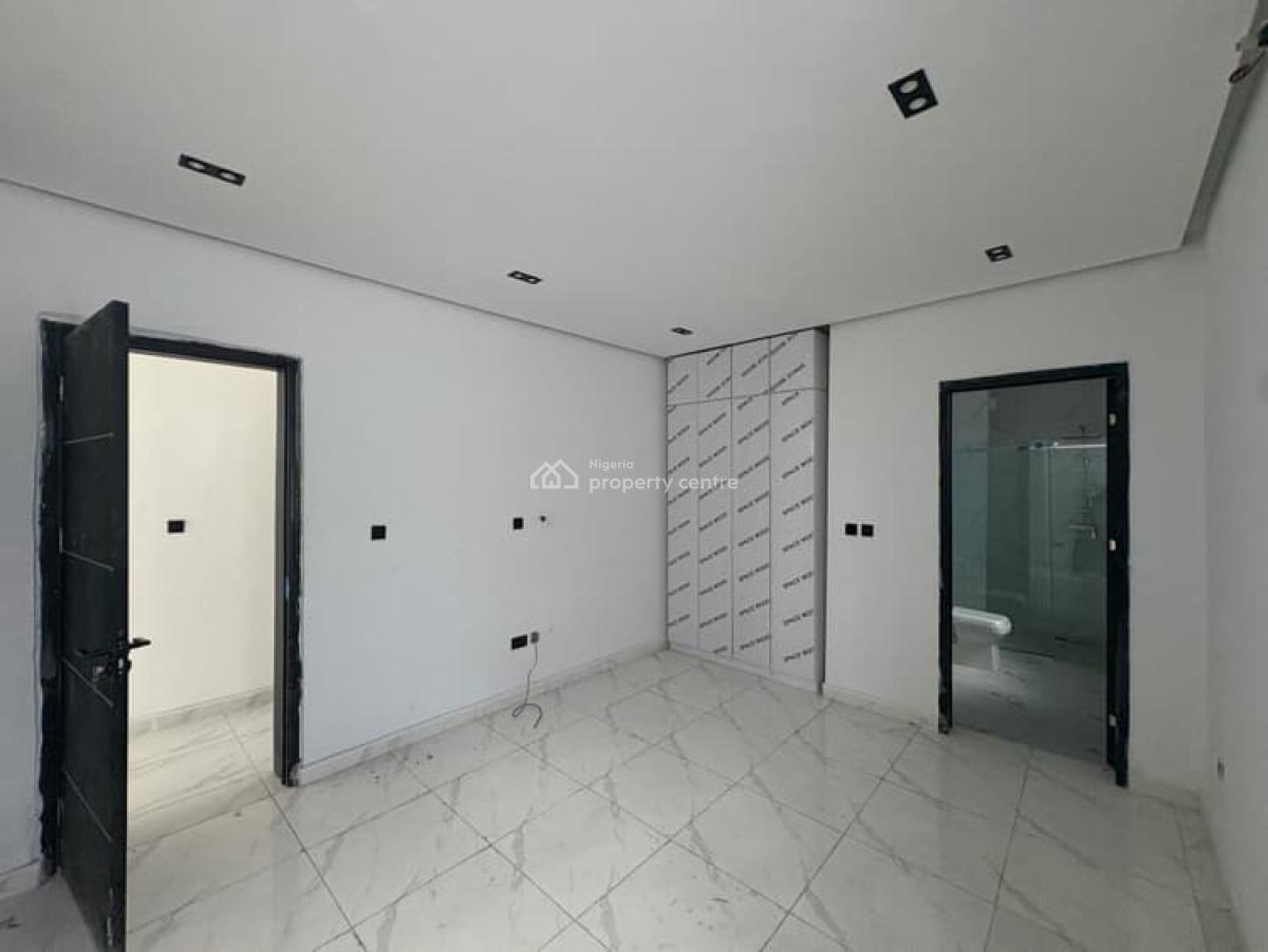 Contemporary 2 Bedroom Apartments, Ologolo, Lekki, Lagos, Flat / Apartment for Sale