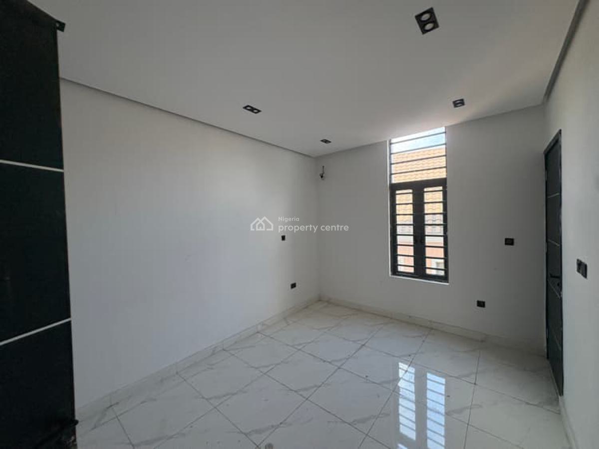 Contemporary 2 Bedroom Apartments, Ologolo, Lekki, Lagos, Flat / Apartment for Sale