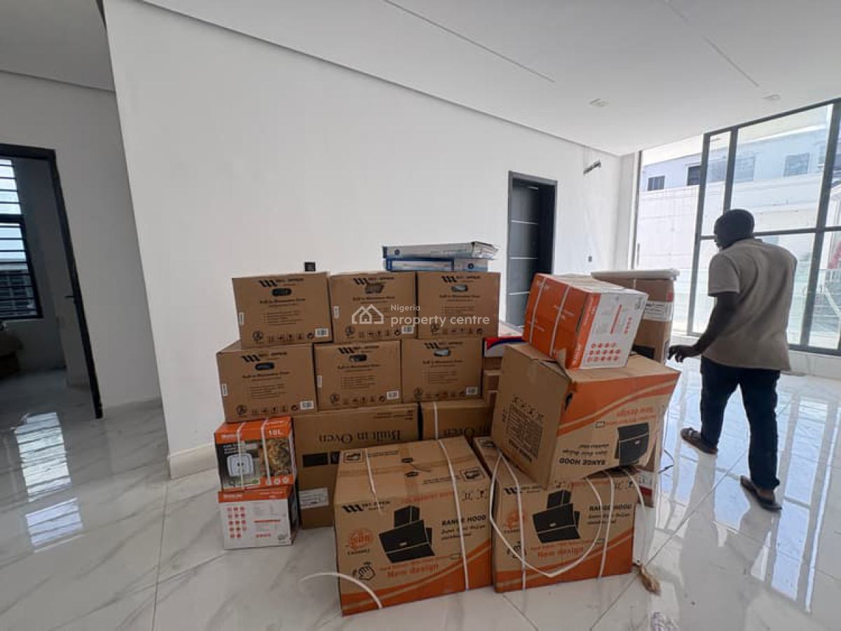 Contemporary 2 Bedroom Apartments, Ologolo, Lekki, Lagos, Flat / Apartment for Sale