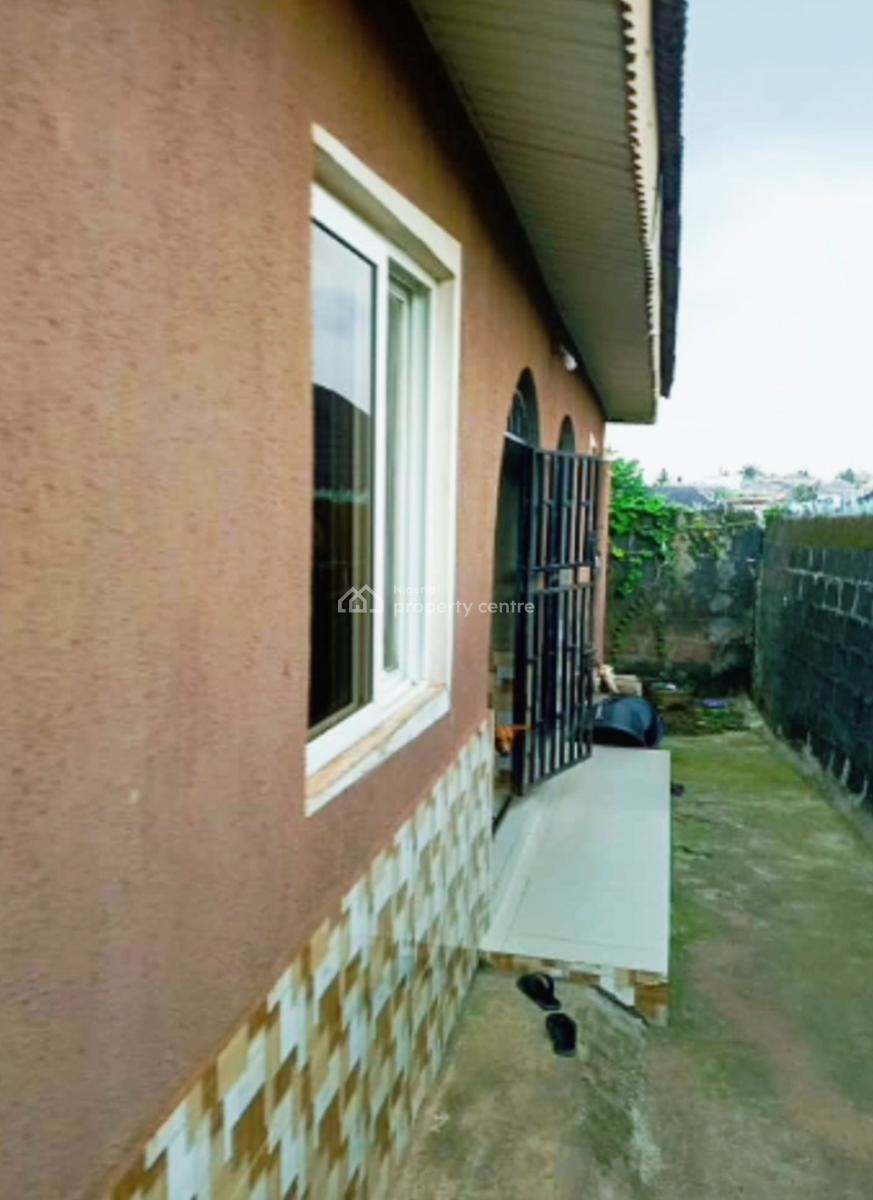 Solid Setback 3bedrrom Available in a Good Location. Video Available, Agbenugba Whitehouse, Command, Via Abule-egba, Lagos State, Abule Egba, Agege, Lagos, House for Sale