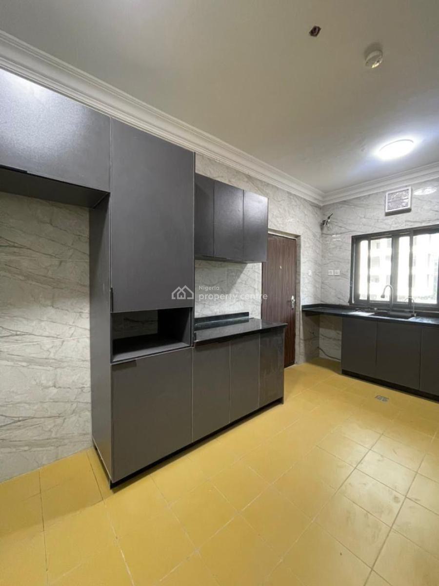 3 Bedroom Apartment with Bq, Lekki Phase 1, Lekki, Lagos, Flat / Apartment for Rent