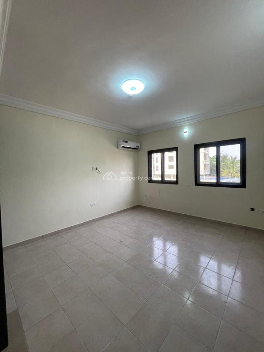 3 Bedroom Apartment with Bq, Lekki Phase 1, Lekki, Lagos, Flat / Apartment for Rent