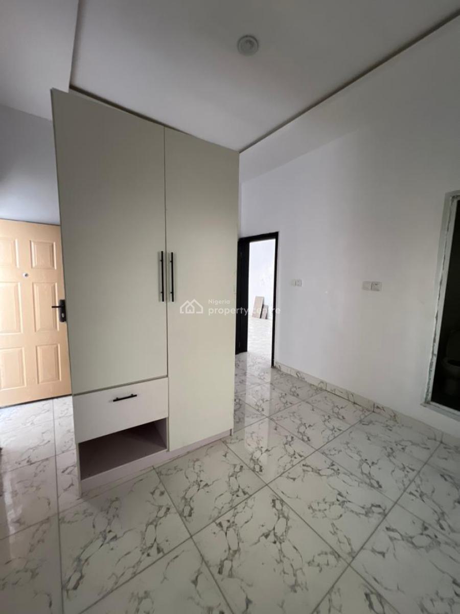 Now Available, Mobil Road Ilaje Ajah, Ilaje, Ajah, Lagos, Flat / Apartment for Sale