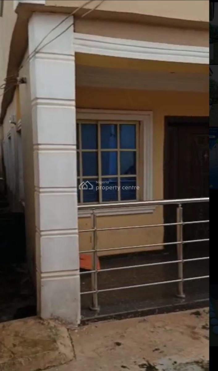 5bedroom Duplex  with 2 Living Room Inside Estate . Video Available, Peace Estate Command Ipaja Lagos, Ipaja, Lagos, House for Sale