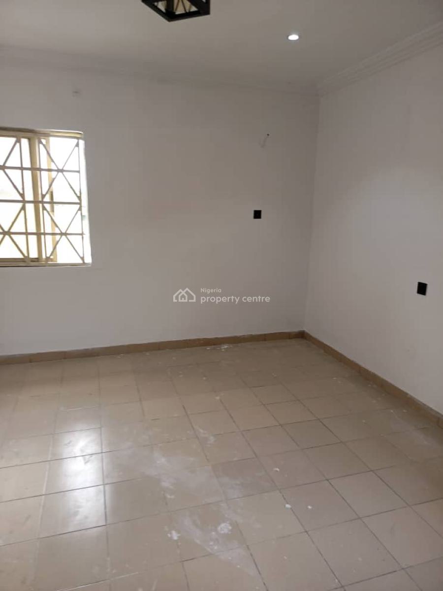 Service and Specious  Room Self, Oniru Estate, Oniru, Victoria Island (vi), Lagos, Flat / Apartment for Rent