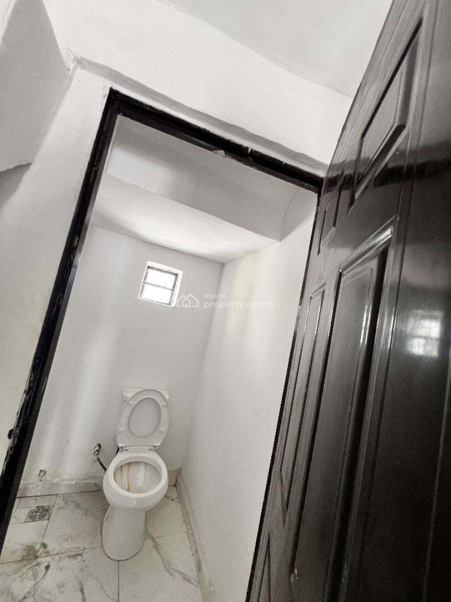 a Newly Build Bedroom, Duplex, Pepperoni Abraham Adesunya Ajah, Lekki Phase 2, Lekki, Lagos, Terraced Duplex for Sale