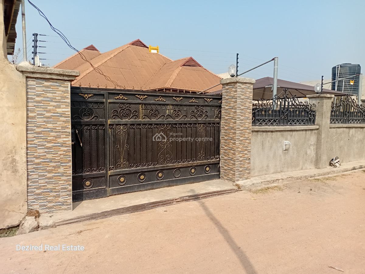 Luxury 4 Bedroom Bungalow with Excellent Structure, Ilesa Garage Osogbo, Osogbo, Osun, Detached Bungalow for Sale