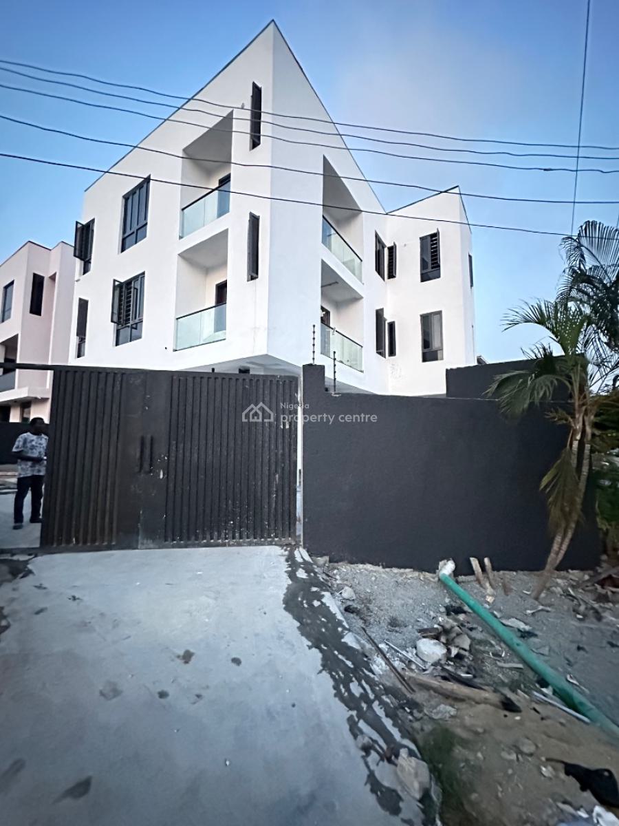 Brand New 3 Bedroom Flat + Bq, Lekki Phase 1, Lekki, Lagos, Flat / Apartment for Rent