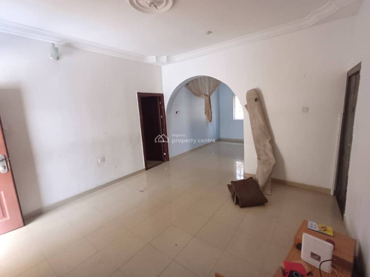 2bedroom Flat with Bq in a Secured Estate, Lekki Phase 1, Lekki, Lagos, Flat / Apartment for Rent