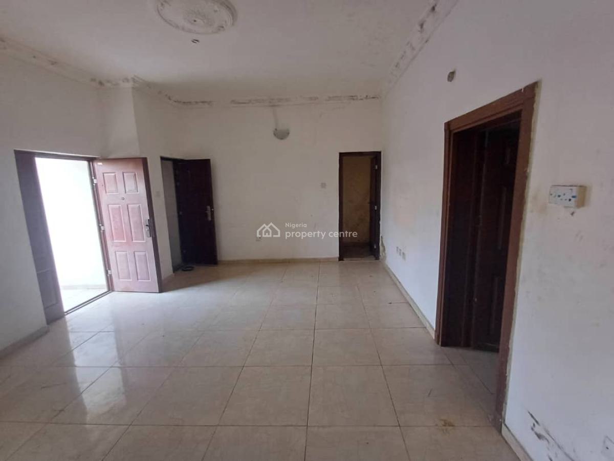 2bedroom Flat with Bq in a Secured Estate, Lekki Phase 1, Lekki, Lagos, Flat / Apartment for Rent