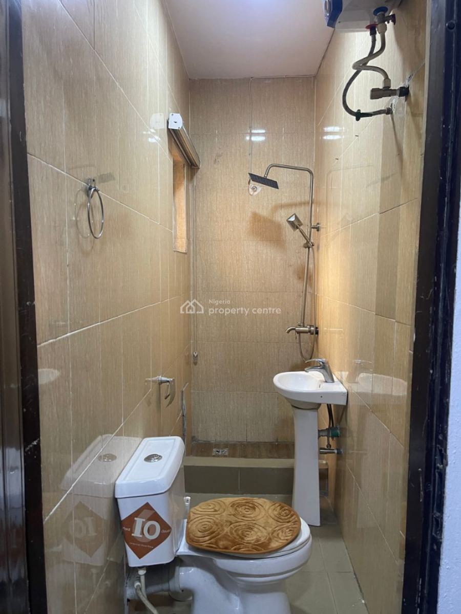 Fully Furnished 2 Bedroom Flat (downstairs), Bolaji Banwo Street Off Onikoyi Aguda Surulere Lagos., Aguda, Surulere, Lagos, House for Rent