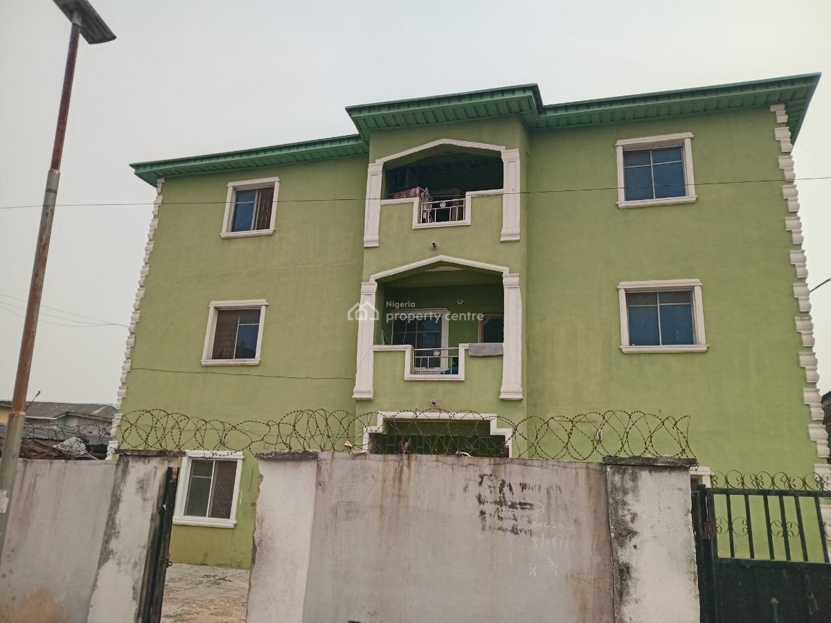 Omega  2bd Flat, Maxwell Ijeh  St Surulere Aguda, Surulere, Lagos, Flat / Apartment for Rent