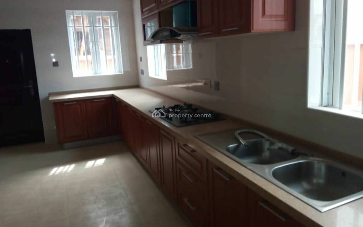 Spacious 5 Bedroom Detached Duplex on 500sqm with Security House & Bq, Adeniyi Jones, Ikeja, Lagos, Detached Duplex for Sale