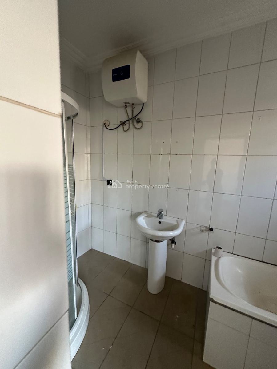 Beautiful Spacious 2 Bedroom Bungalow, Suncity, Galadimawa, Abuja, Detached Bungalow for Rent