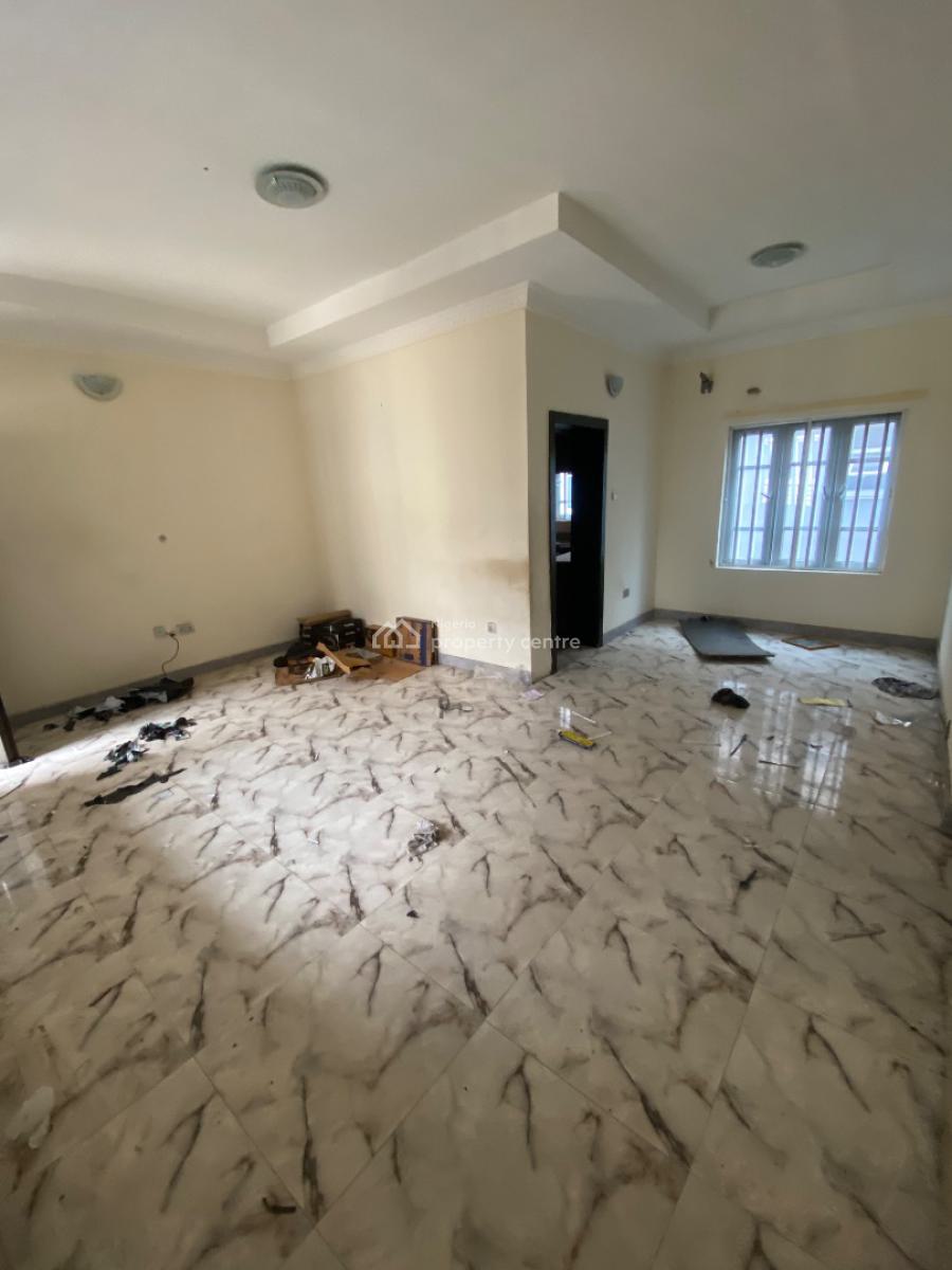 2 Bed Room Apartment (close to The Road, Alashela, Ogombo, Ajah, Lagos, Flat / Apartment for Rent