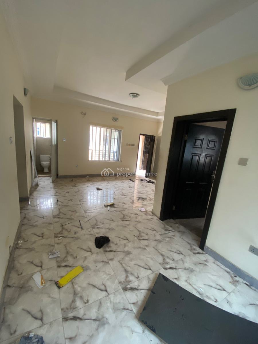 2 Bed Room Apartment (close to The Road, Alashela, Ogombo, Ajah, Lagos, Flat / Apartment for Rent