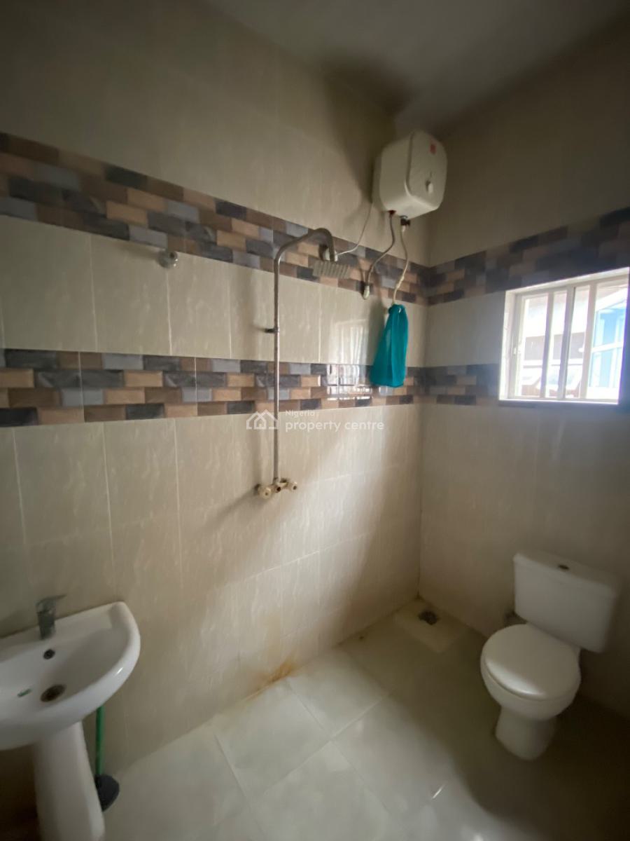 2 Bed Room Apartment (close to The Road, Alashela, Ogombo, Ajah, Lagos, Flat / Apartment for Rent
