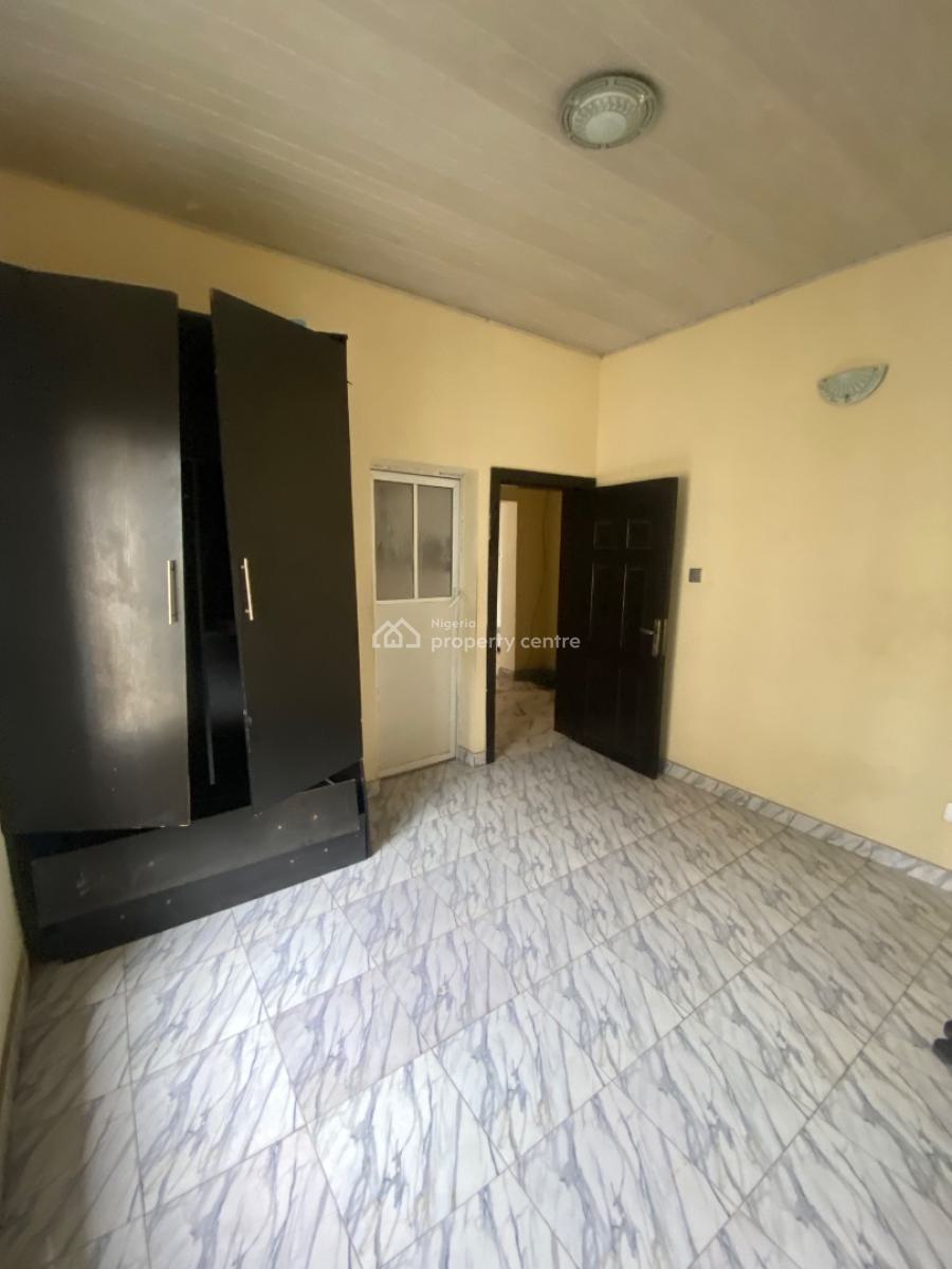 2 Bed Room Apartment (close to The Road, Alashela, Ogombo, Ajah, Lagos, Flat / Apartment for Rent
