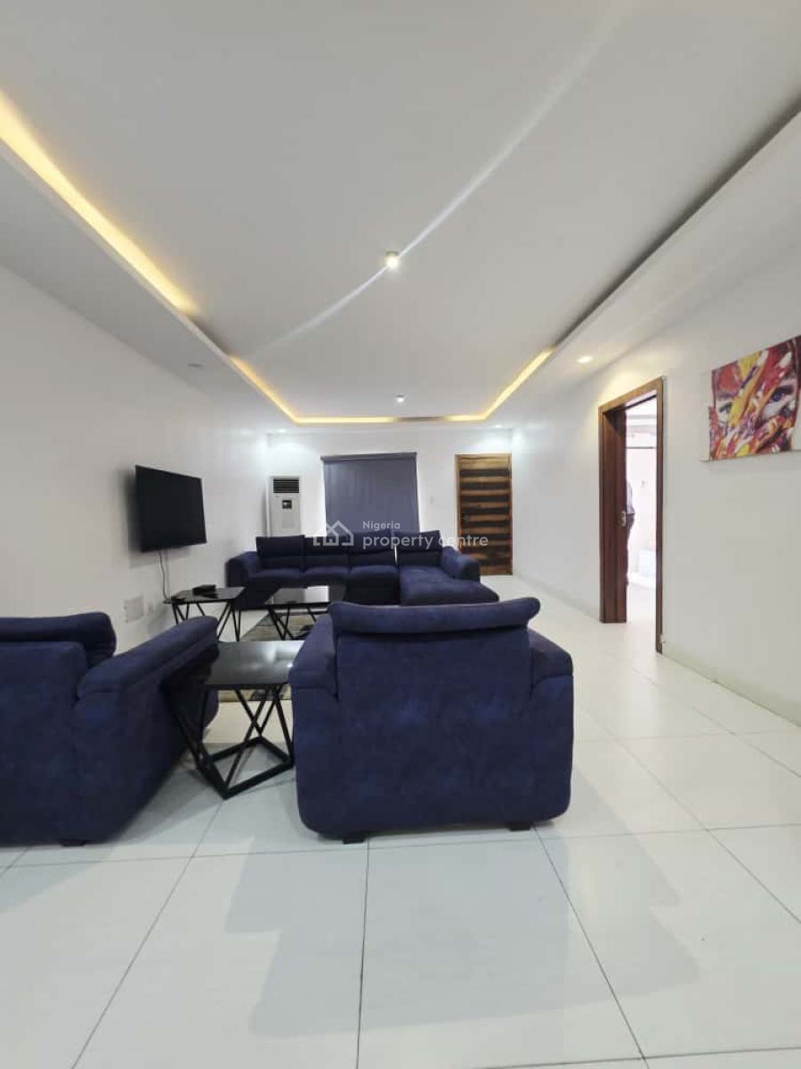 2 Bedroom Penthouse at Lekki Phase 1, Lekki Phase 1, Lekki, Lagos, Flat / Apartment for Rent