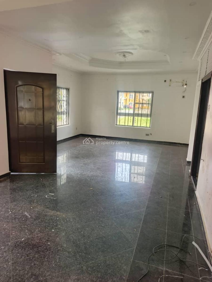 Specious 4bedrooms Detached Duplex with Bq, Chevron, Lekki, Lagos, Detached Duplex for Rent