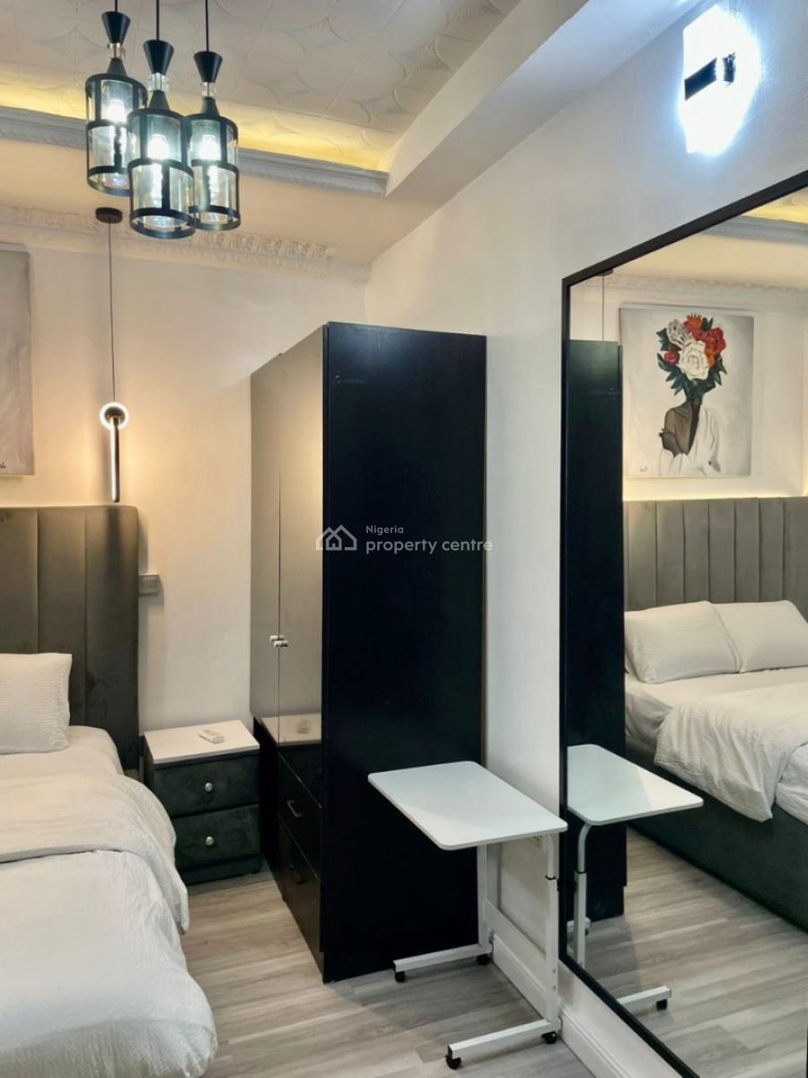 Grey Ensuit 1 Bedroom Furnished, in a Serene Environment Off Admiralty Way, Lekki Phase 1, Lekki, Lagos, Mini Flat (room and Parlour) Short Let