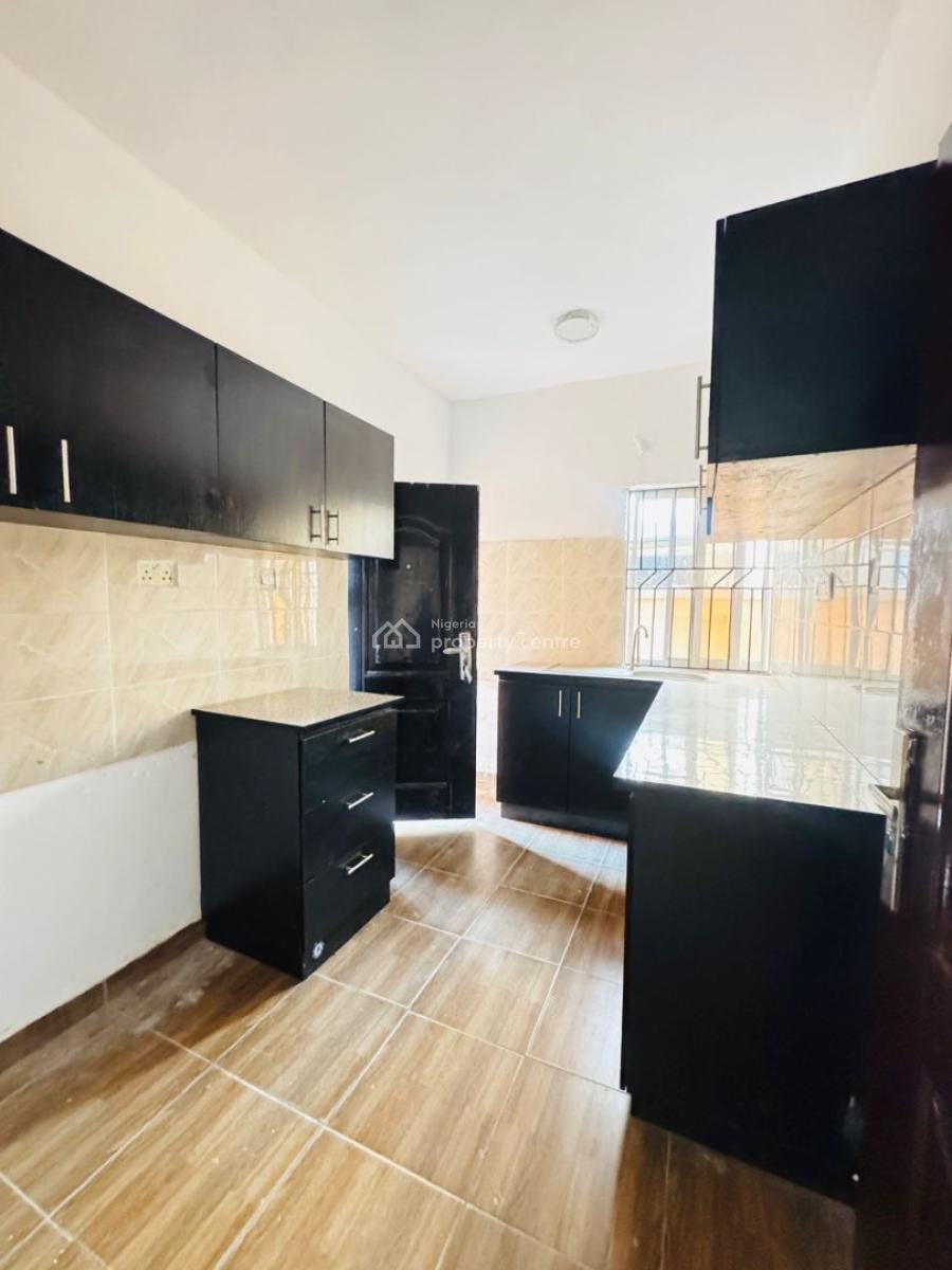 Specious 3bedrooms Apartment Available, Ikate, Lekki, Lagos, Flat / Apartment for Rent