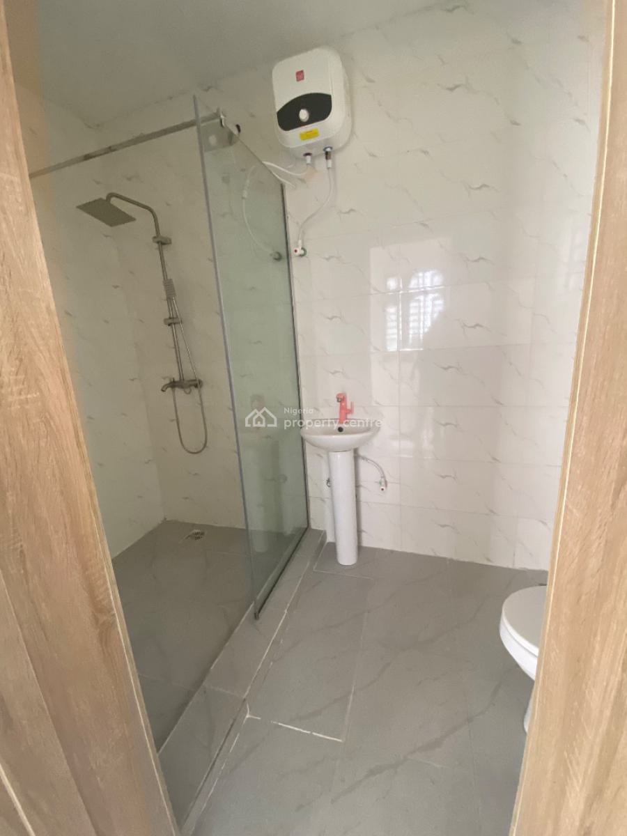 Spacious 3bedroom Apartment, Ilasan, Lekki, Lagos, Flat / Apartment for Rent