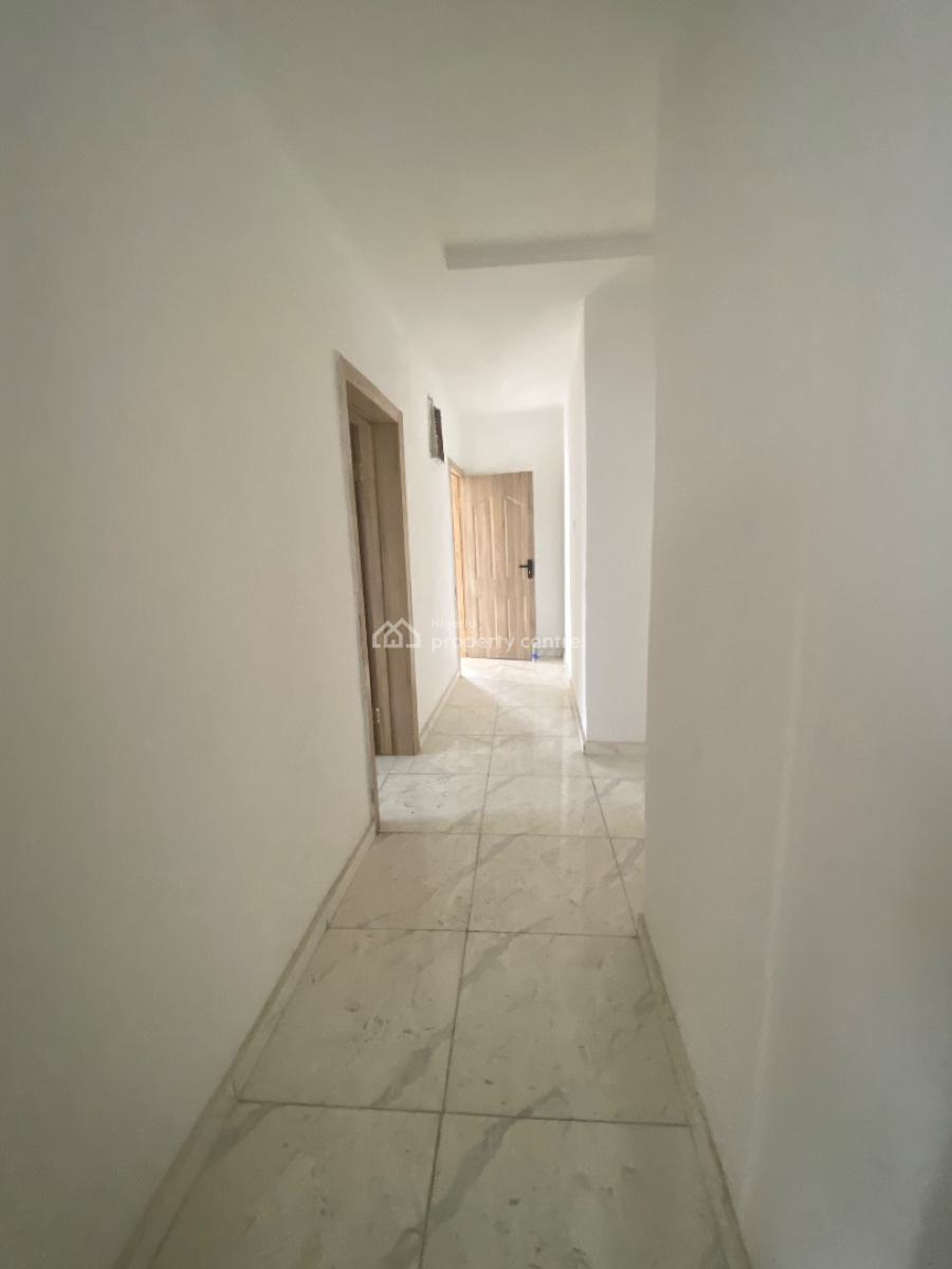 Spacious 3bedroom Apartment, Ilasan, Lekki, Lagos, Flat / Apartment for Rent