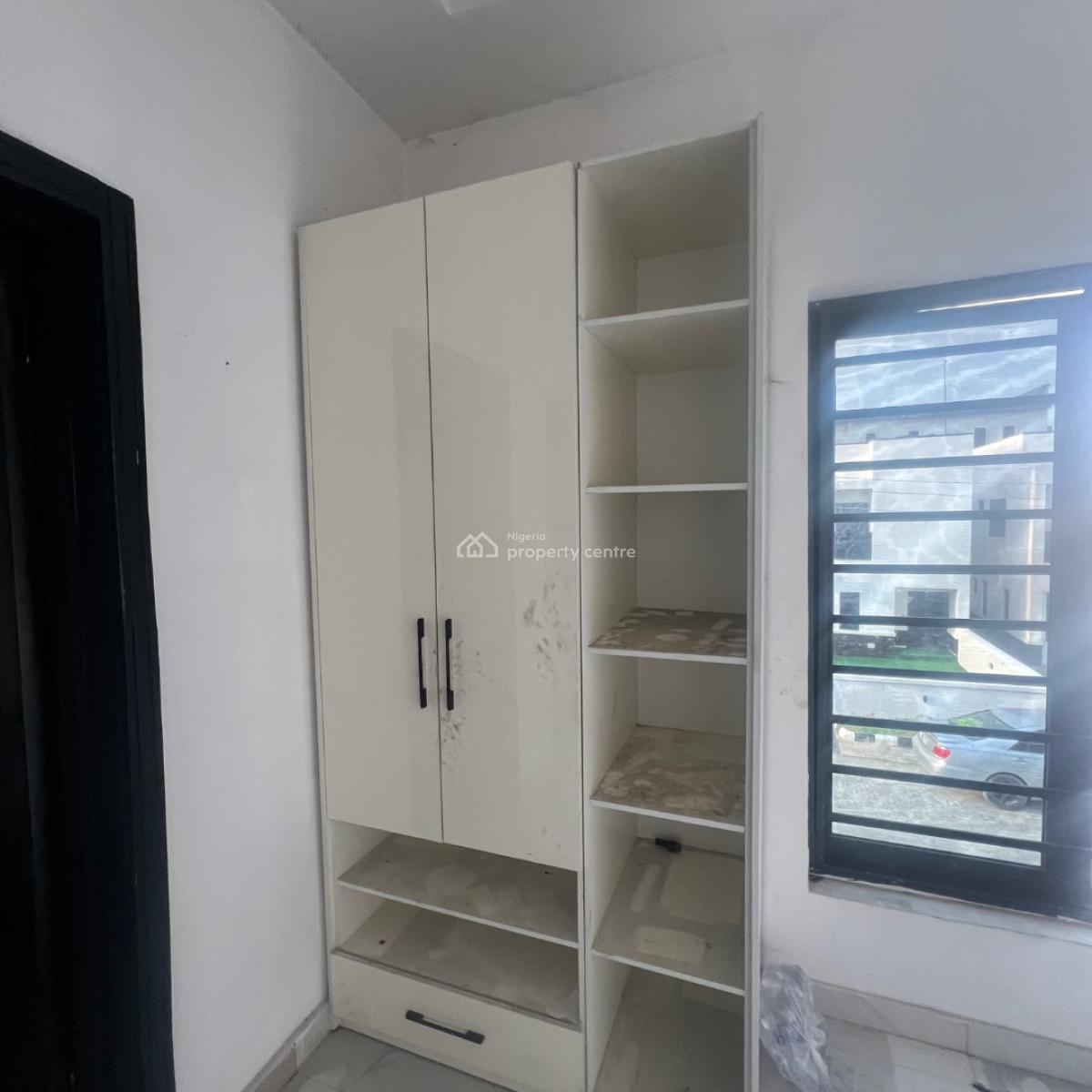 3 Bed&bq  5.5 Million, Ajah, Lagos, Semi-detached Duplex for Rent