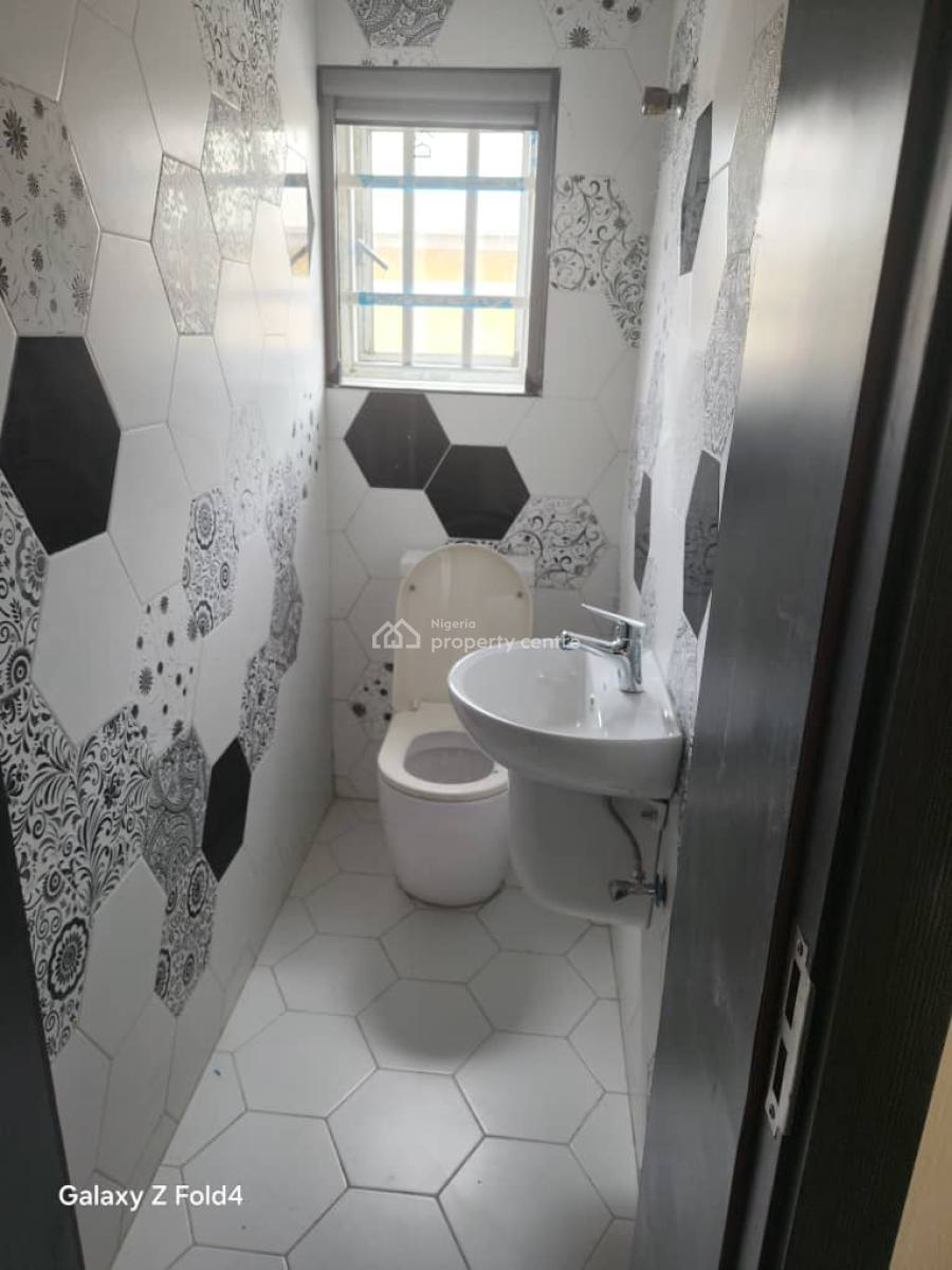3 Bedroom Flat with Boysquarters, Lekki Phase 1 Estate, Lekki Phase 1, Lekki, Lagos, Flat / Apartment for Rent