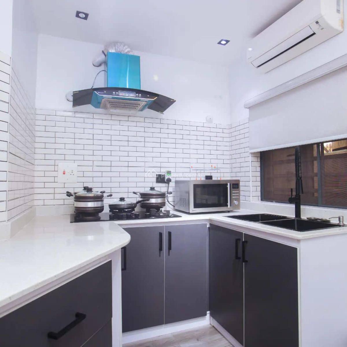 a Luxurious 2bed Duplex Self Compound, Parkview Estate, Ikoyi, Lagos, Semi-detached Duplex Short Let