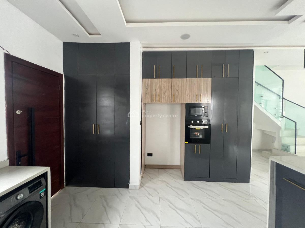 4 Bedroom Fully Detached Duplex with Bq, Ikota, Lekki, Lagos, Detached Duplex for Sale