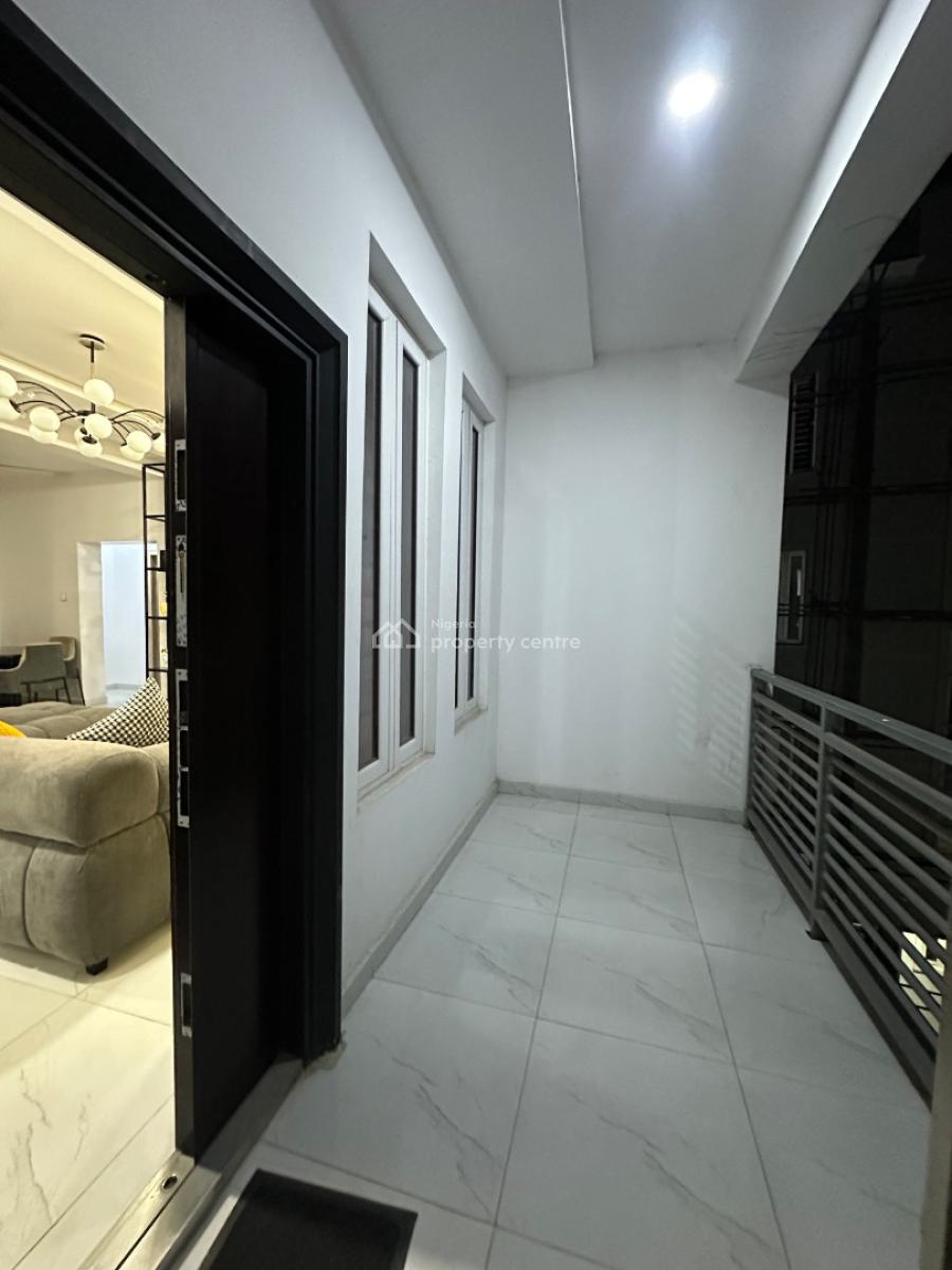 Beautiful Fully Furnished & Serviced 2 Bedroom Apartment with Cinema, Lekki Phase 1, Lekki, Lagos, Flat / Apartment for Rent