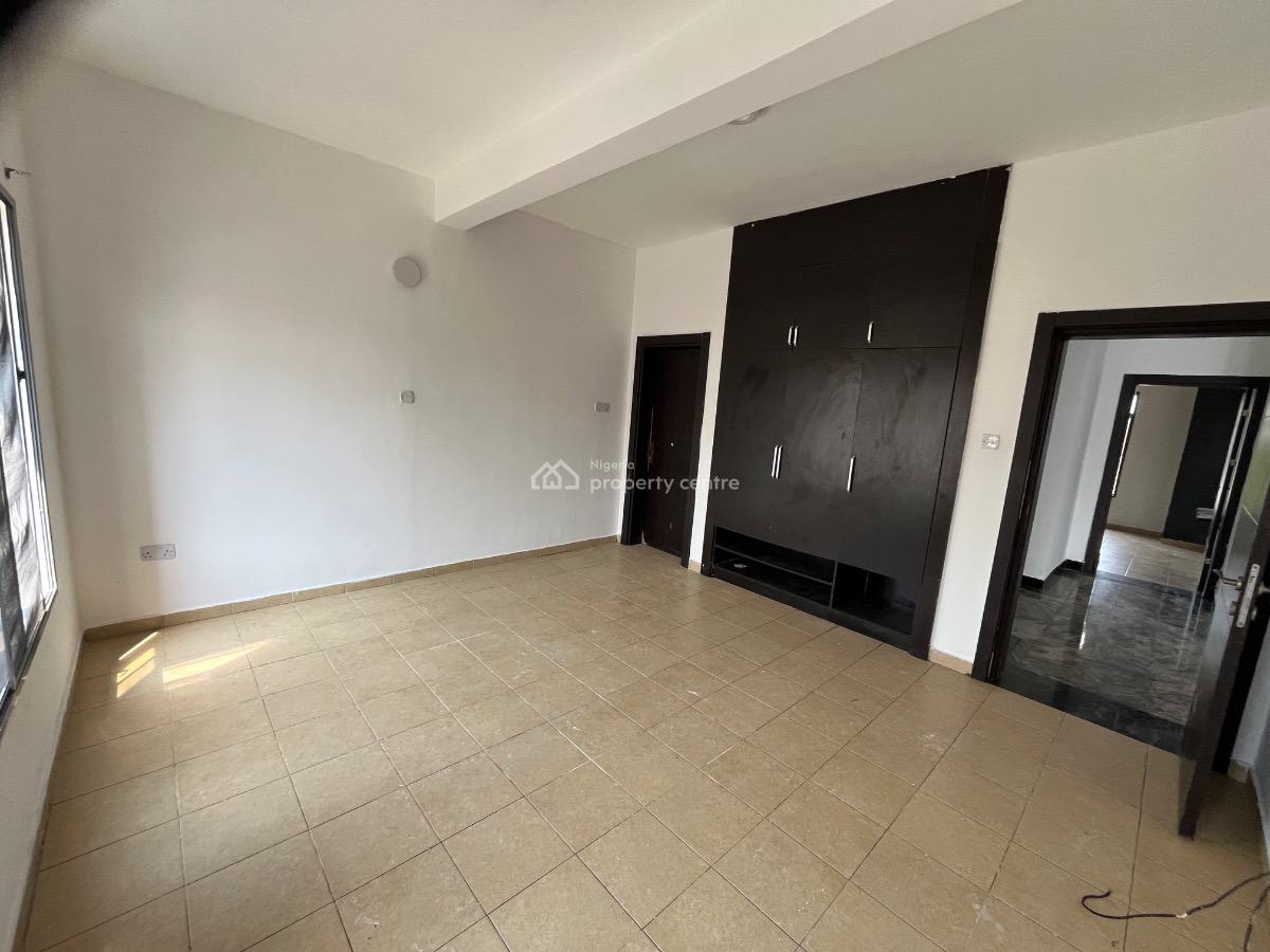 Spacious 2 Bedroom Apartment, Oniru Estate, Oniru, Victoria Island (vi), Lagos, Self Contain (single Rooms) for Rent