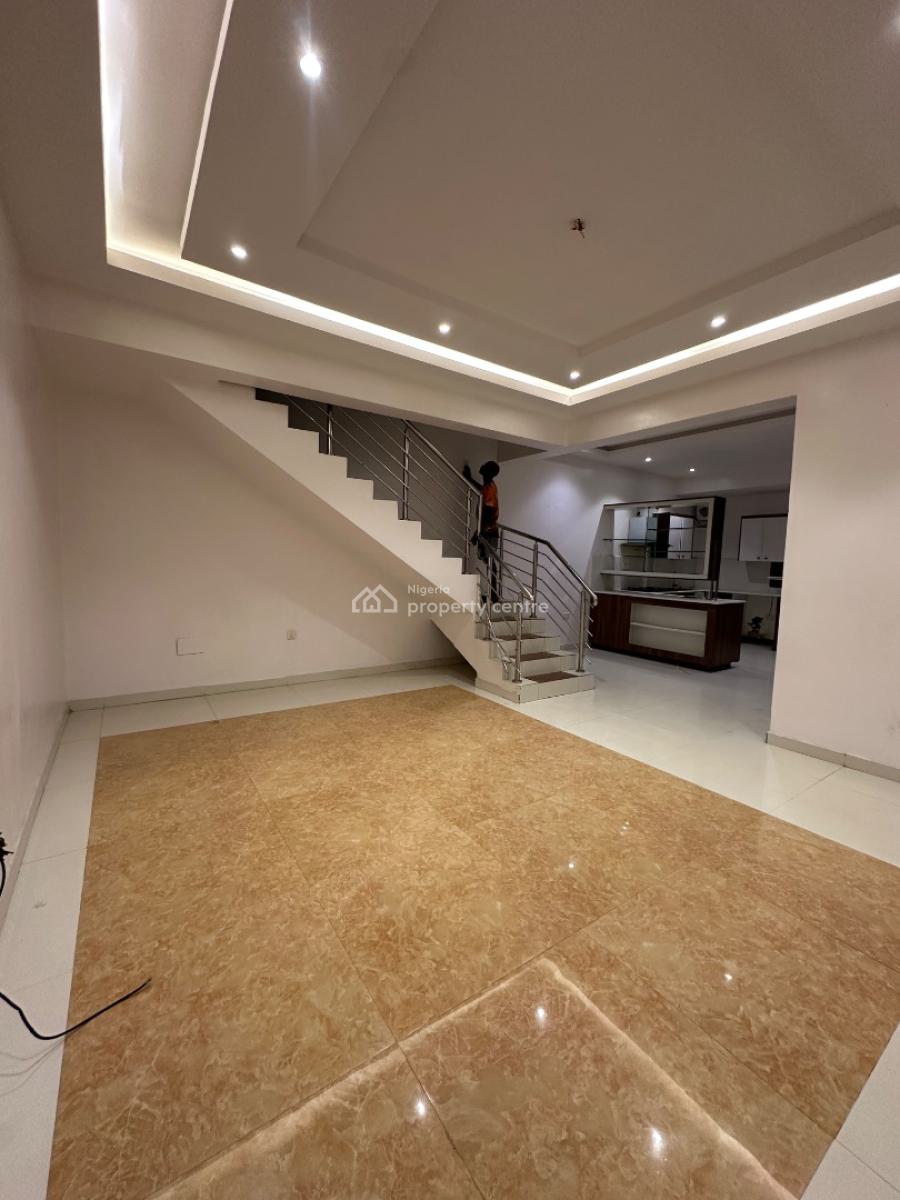 Prim & Polished 3 Bedroom Terrace Duplex with Massive Balcony, Lekki Phase 1, Lekki, Lagos, House for Rent
