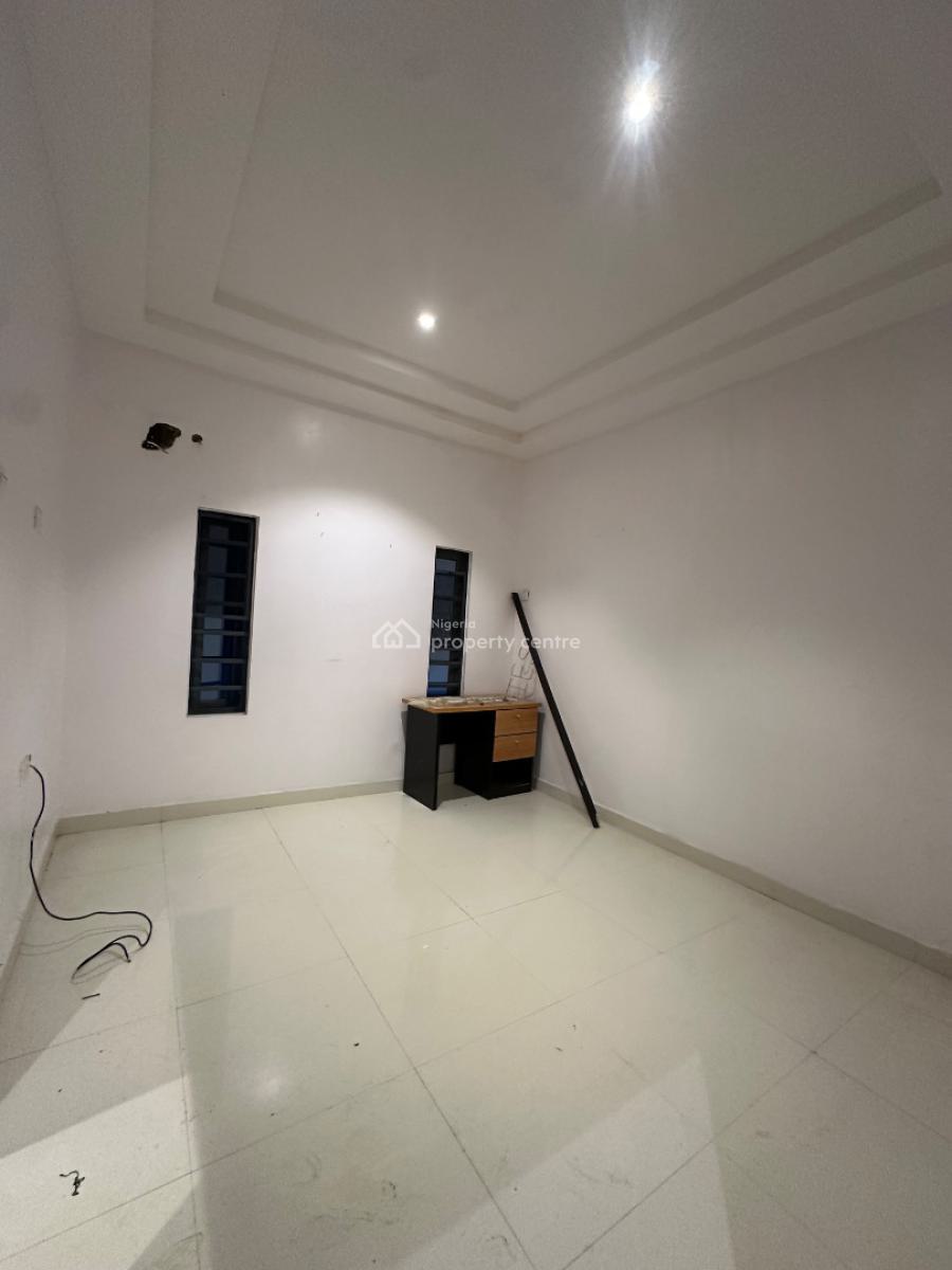 Prim & Polished 3 Bedroom Terrace Duplex with Massive Balcony, Lekki Phase 1, Lekki, Lagos, House for Rent