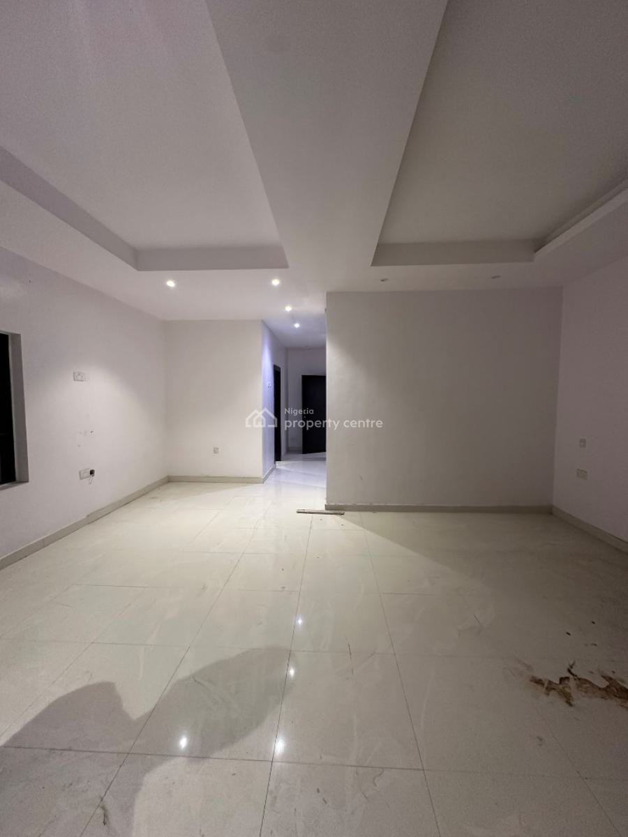 Prim & Polished 3 Bedroom Terrace Duplex with Massive Balcony, Lekki Phase 1, Lekki, Lagos, House for Rent