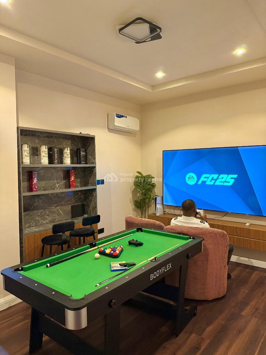 4 Bedroom Apartment, Guzape District, Abuja, Terraced Duplex Short Let