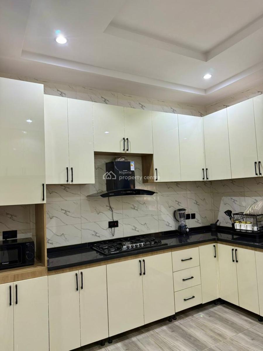 4 Bedroom Apartment, Guzape District, Abuja, Terraced Duplex Short Let