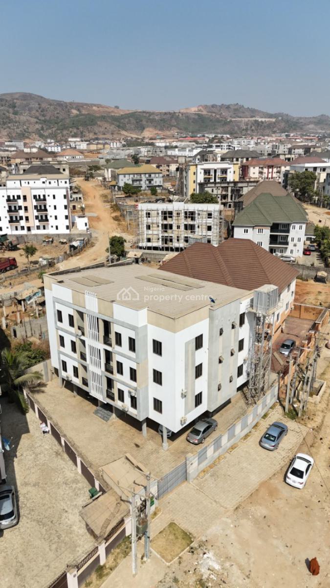 a Brand New Serviced & Spacious 3bedroom Flat., Jahi District ( Video of The Apartment Is Attached), Jahi, Abuja, Flat / Apartment for Rent