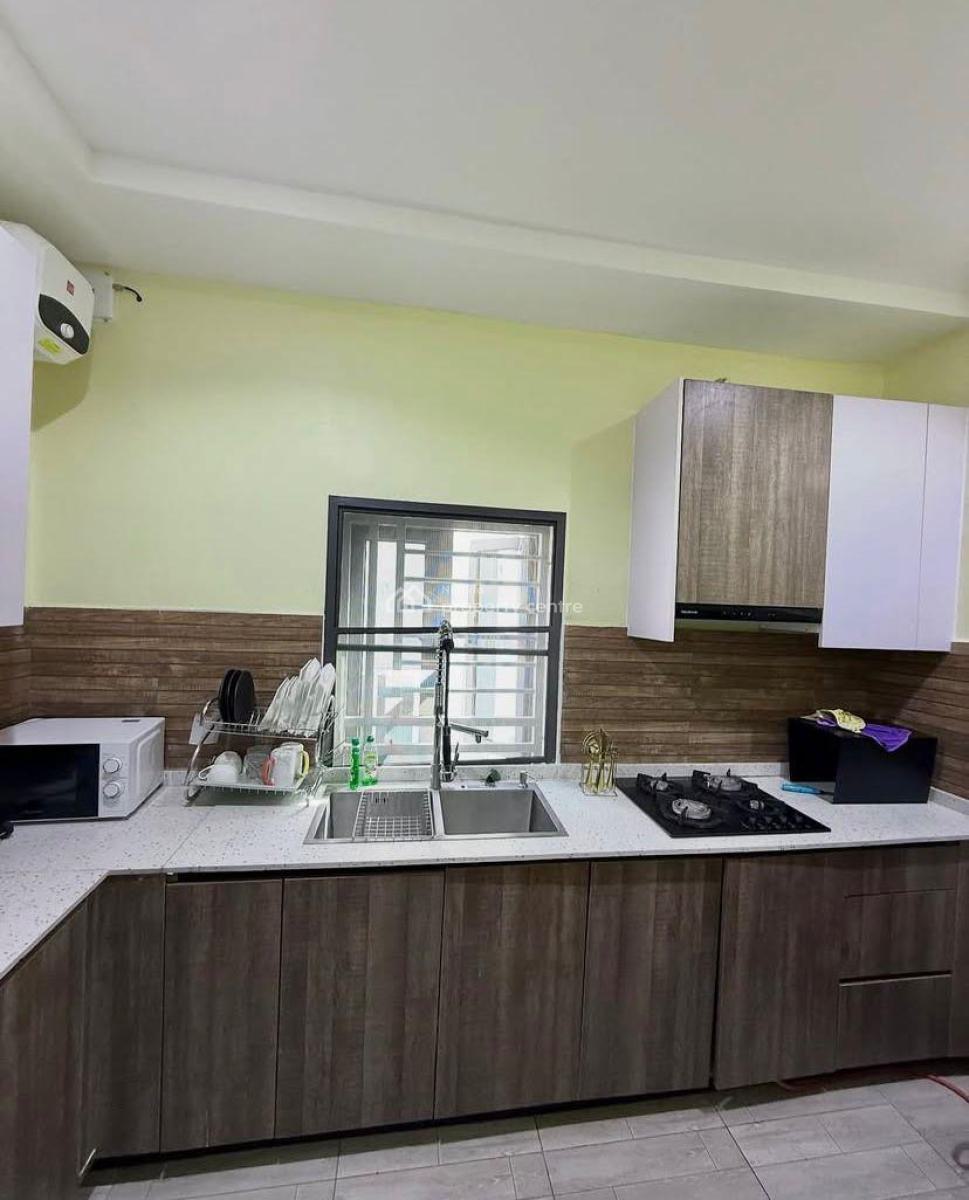 2 Bedroom Apartment, Guzape District, Abuja, Flat / Apartment Short Let