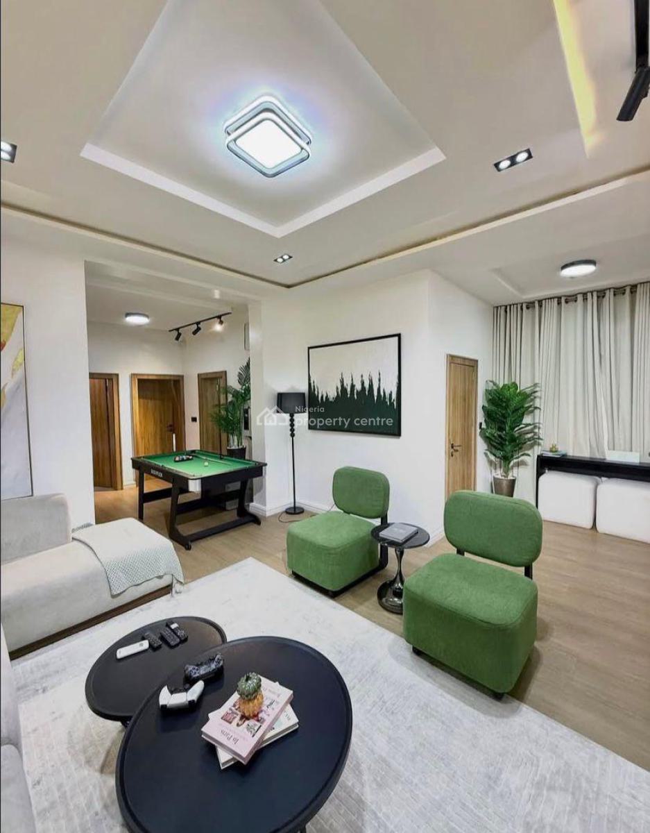 2 Bedroom Apartment, Guzape District, Abuja, Flat / Apartment Short Let