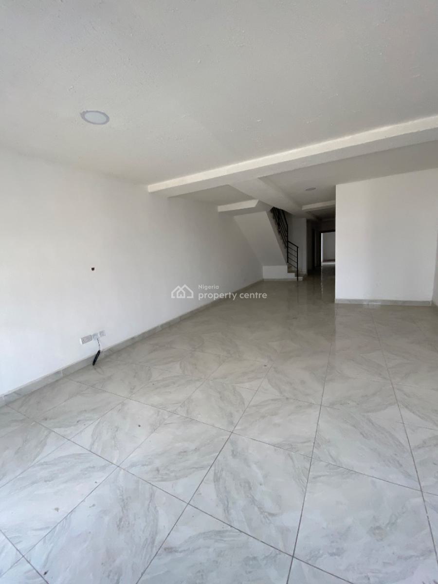 Fully Serviced Spacious 3bedroom Maisonette, Off Freedom Way, Ikate, Lekki, Lagos, Flat / Apartment for Rent
