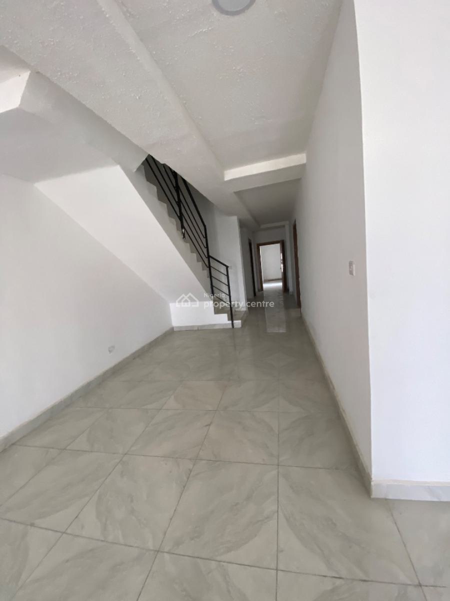 Fully Serviced Spacious 3bedroom Maisonette, Off Freedom Way, Ikate, Lekki, Lagos, Flat / Apartment for Rent