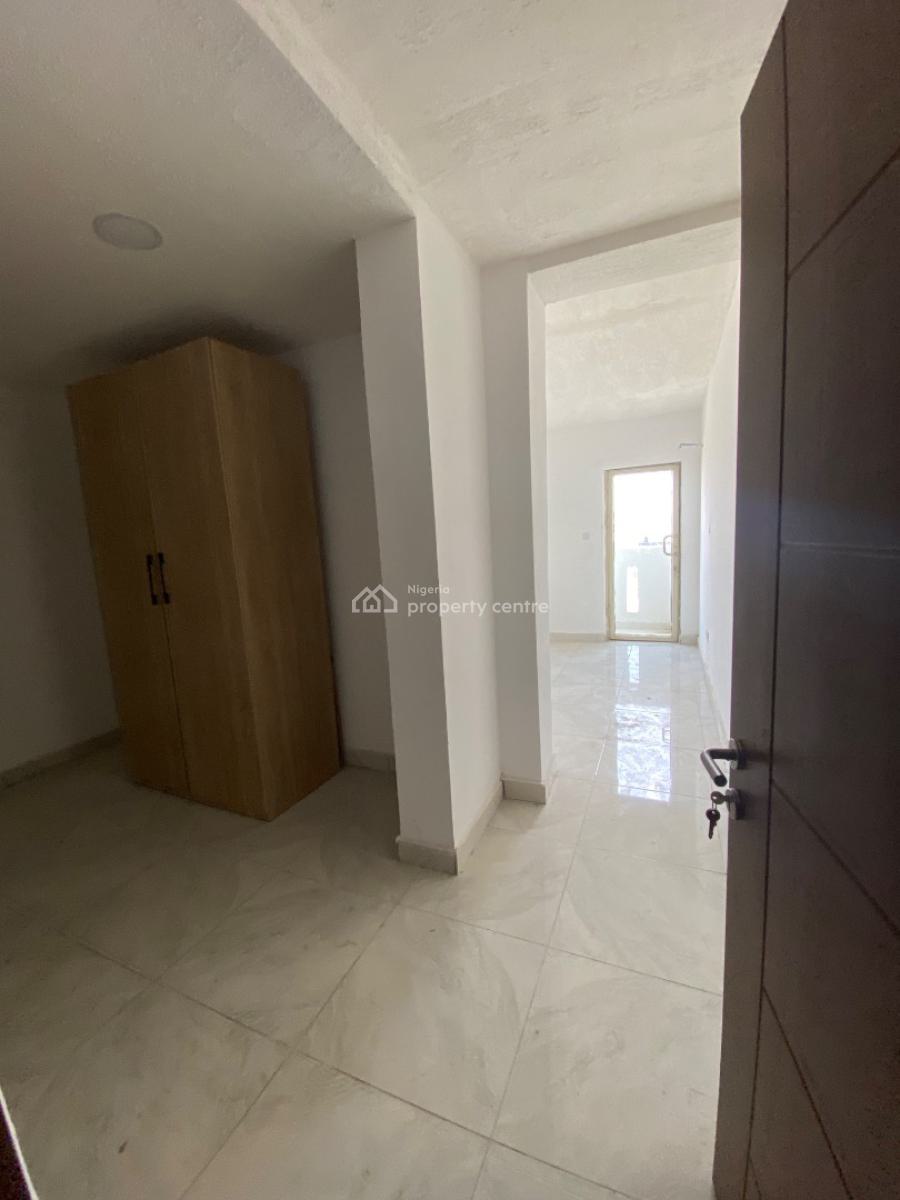 Fully Serviced Spacious 3bedroom Maisonette, Off Freedom Way, Ikate, Lekki, Lagos, Flat / Apartment for Rent