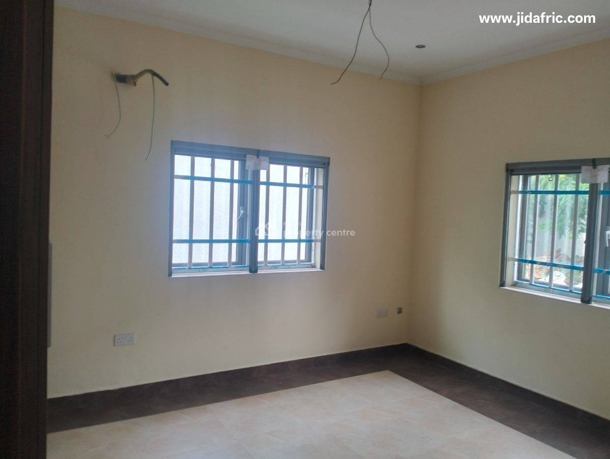 Exquisite 3br Apartment, Off Admiralty, Lekki Phase 1, Lekki, Lagos, Flat / Apartment for Rent